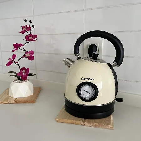 Location, Carefully Decorated, Design Apartment